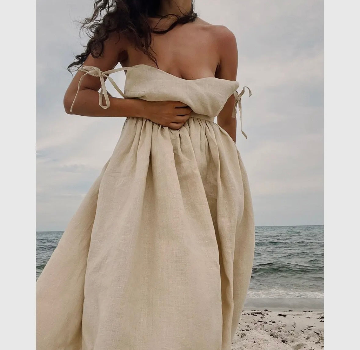A..Sleeveless Tie Shoulder Lining Dress